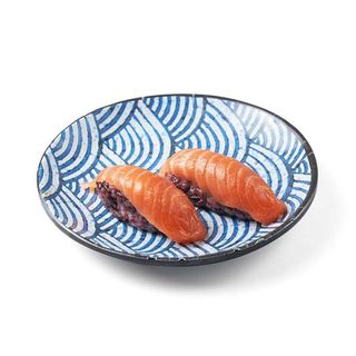 155 - Nigiri de Salmón y Arroz negro