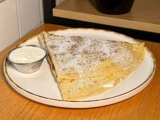 Млинець з кисломолочним сиром (290g)