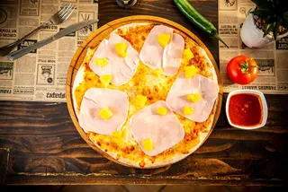 Pizza Hawaii mare