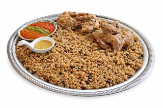 Riz Soumbara Avec Poulet De Chair