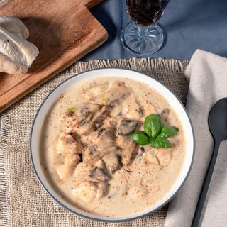 Creamy Chicken and Mushroom Soup