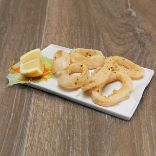 Tapa De Calamares Fritos (1/2 Ración)