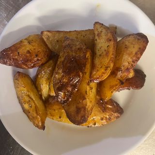 Patate al profumo di rosmarino 