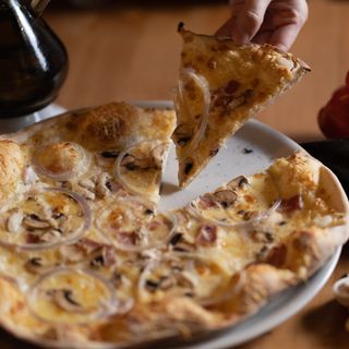 Pizza Carbonara (32 Cm.)