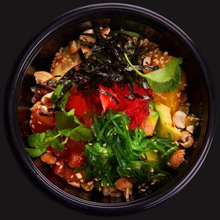 Салат Поке Боул з лососем (280г)