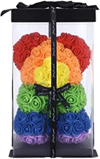 Orso con fiori finti e cuore arcobaleno 