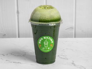 JUGO VERDE ( Apio, Espinaca, Pepino, Limon, Perejil, y Jengibre )