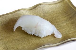 65-Nigiri de pez mantequilla (2 uds.)