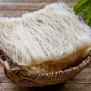 X1.Fideos Thai