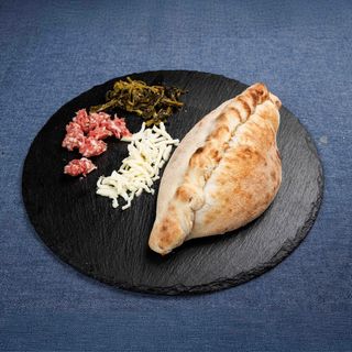Calzone Friarielli e Salsiccia