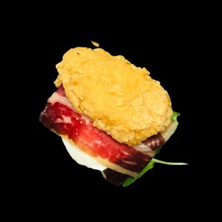 Coccoli Con mozzarella e Prosciutto Crudo