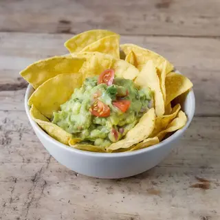 Guacamole Casero Con Nachos