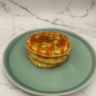 Pancake con salsa di lamponi