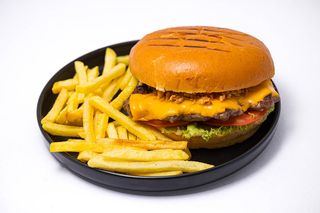 Телешки бургер