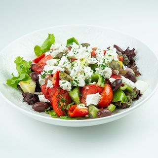 Греческий салат с сыром фета (480г)