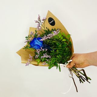 Ramo de 1 Rosa Azul "Esencia Azul"