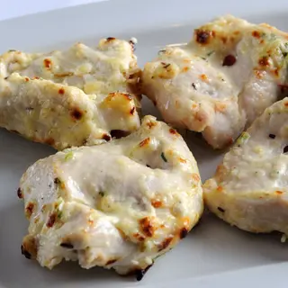 Chicken Malai Tikka Boneless (8 pieces)  (Cashew Nut Paste & Cream) Kids Choice