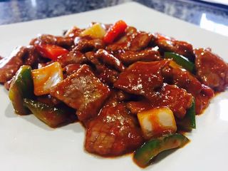 52- Ternera Con Salsa Picante