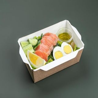 Салат с семгой