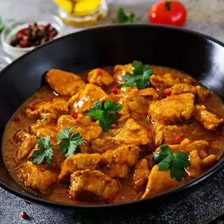 65. Chicken al curry