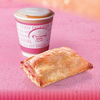 Cosy Bites: Pie + Hot Beverage - Beef Pie