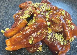 Шарено месце sticky fingers (400г)