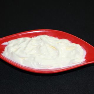 ᲜᲘᲕᲠᲘᲡ ᲛᲐᲘᲝᲜᲔᲖᲘ (163)