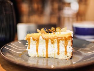 ЙОГУРТОВИЙ ТОРТ (180g)