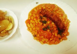 Fasole cu carnati, muraturi