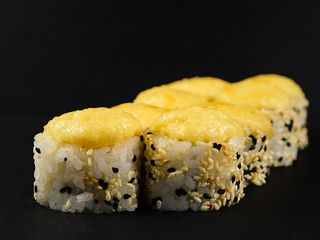 ZAPIEKANY Z GRILLOWANYM ŁOSOSIEM (280g)