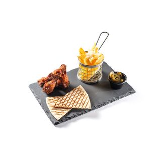 Meniu aripioare si cartofi prajiti