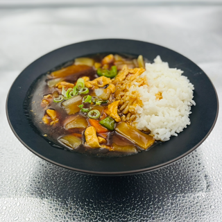 37. Donburi de pollo