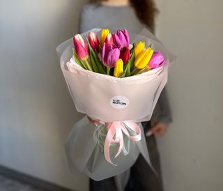 11 тюльпанов