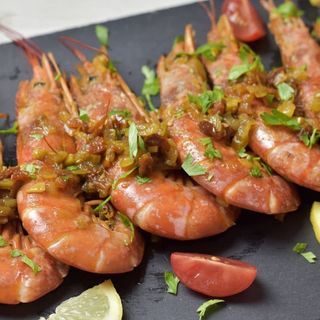 GAMBONES AL AJILLO CREMOSOS "CON SALSA ROQUEFORT"