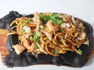 32. Spaghetti alla piastra
