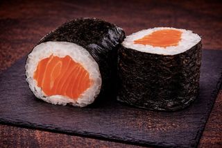 Макі лосось