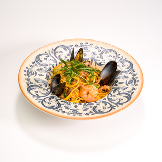 SPAGHETE CU FRUCTE DE MARE