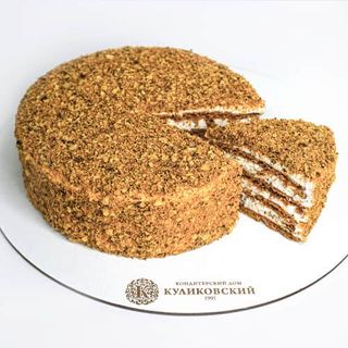 Торт "Медовик с орехами" гранд (0,900 кг)