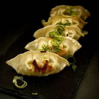 3. Gyoza di pollo