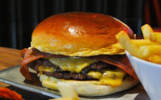 Classic Cheese Burger