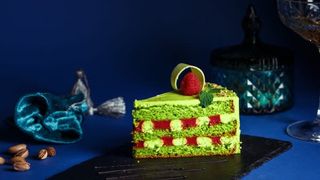 Бисквит фисташка-малина (140 гр.)