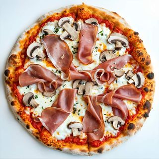 Pizza prosciutto e fungi