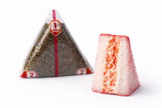 Онігірі з крабом. (150 грамів)