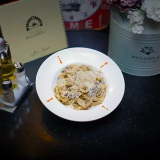 Tagliatelle Alfredo