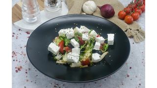 Salata greceasca