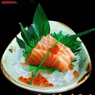Sa 01 Sashimi salmone  4 pezzi