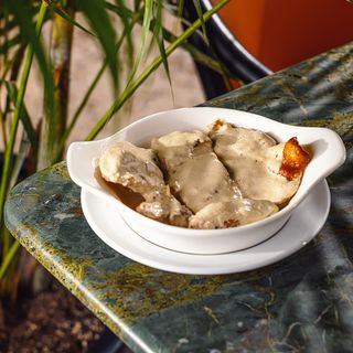 წიწილა ბაჟეში