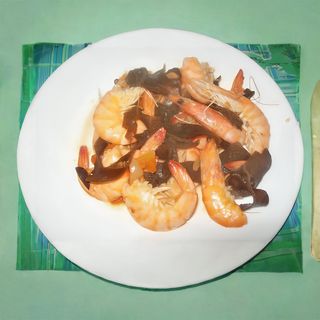Crevettes aux Champignons Noirs