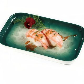 93. Nigiri de salmón flameado 2 Pzs