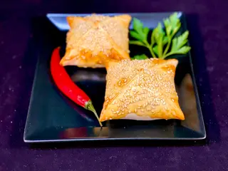 Самса з м'ясом (100г)